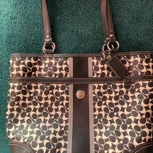 COACH CHELSEA TOTE BAG